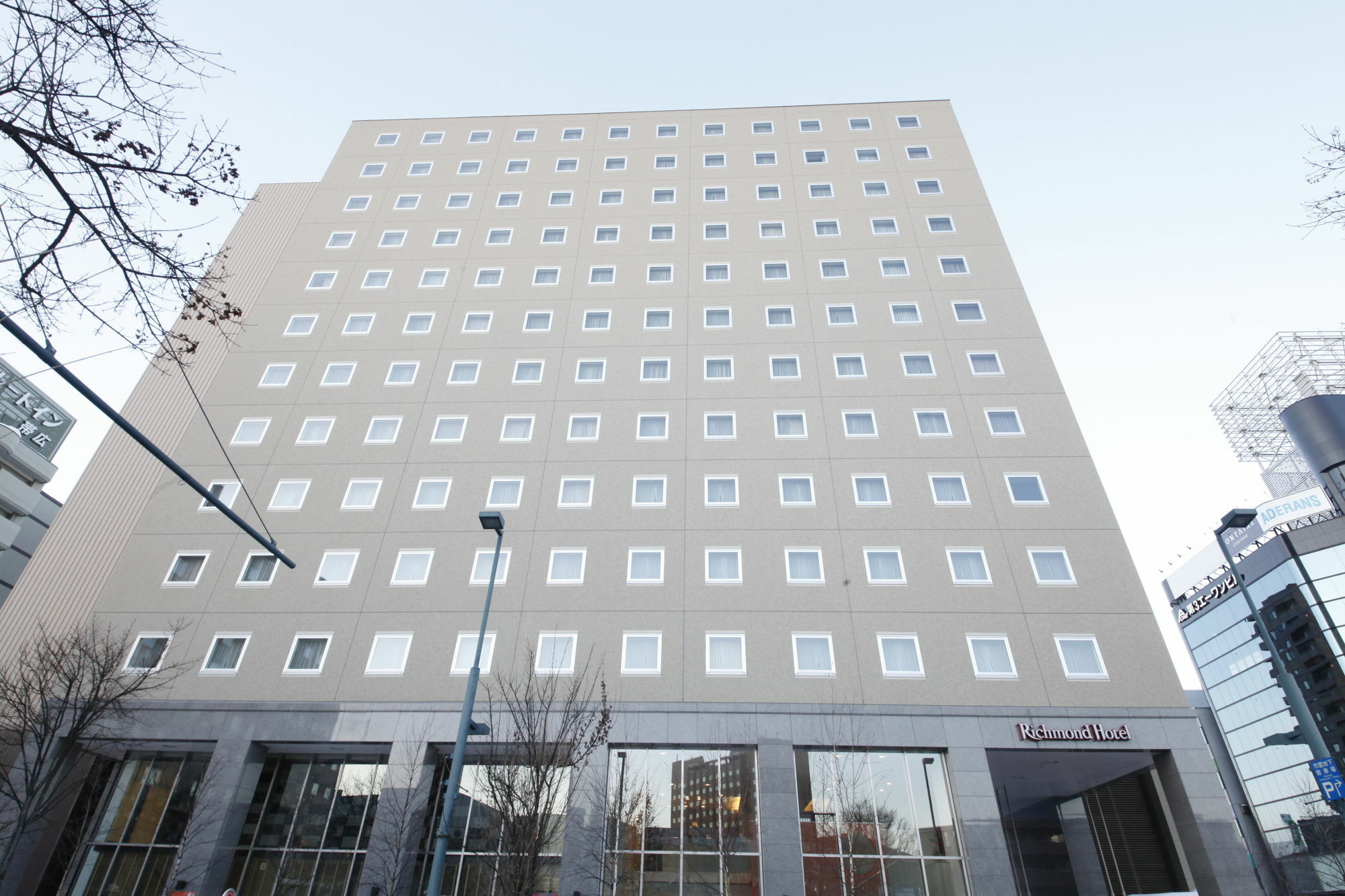 Richmond Ekimae 3*